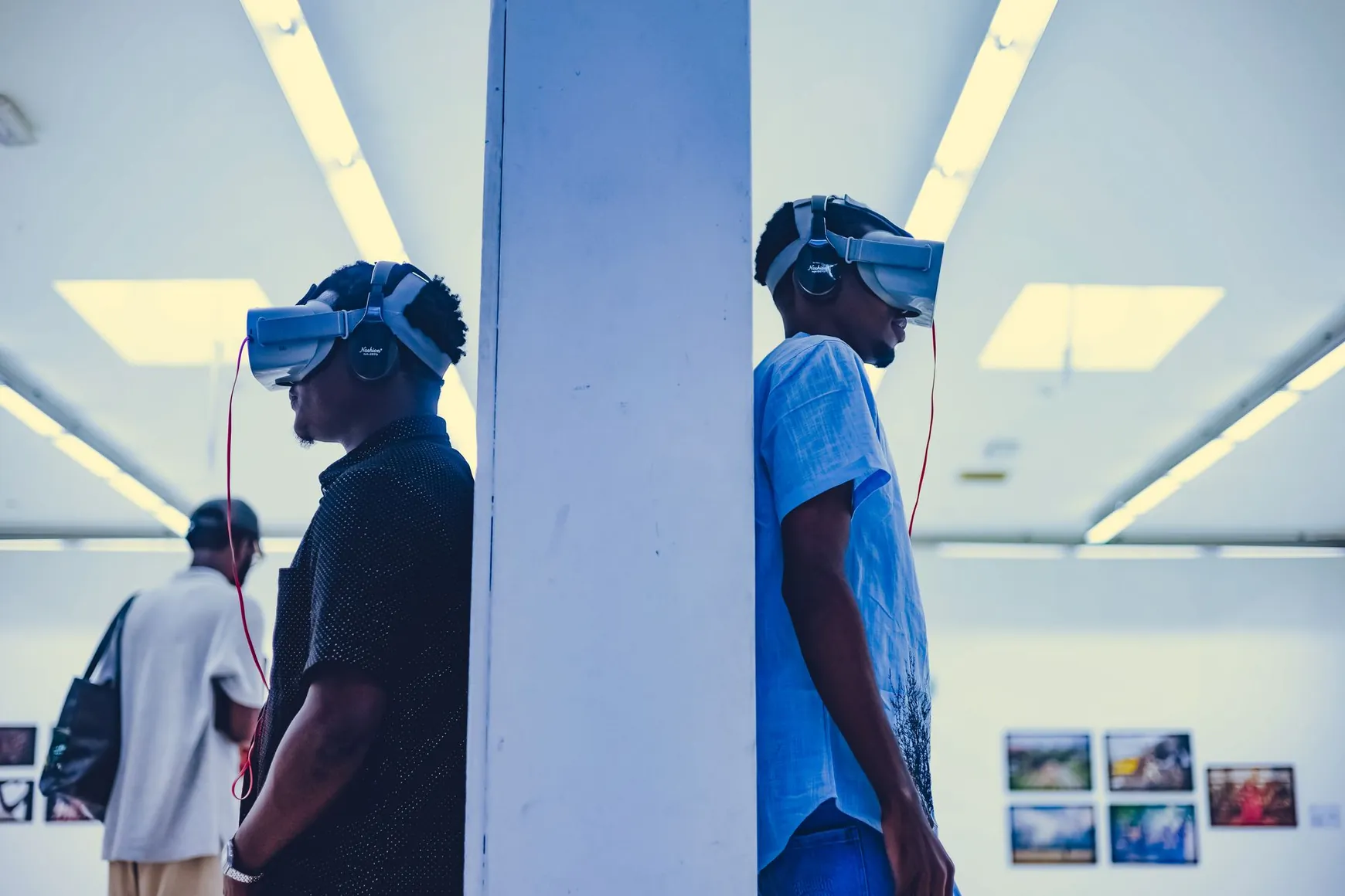 3D Gallery Pricing Comparison: Custom Studio vs Freelancer vs SaaS